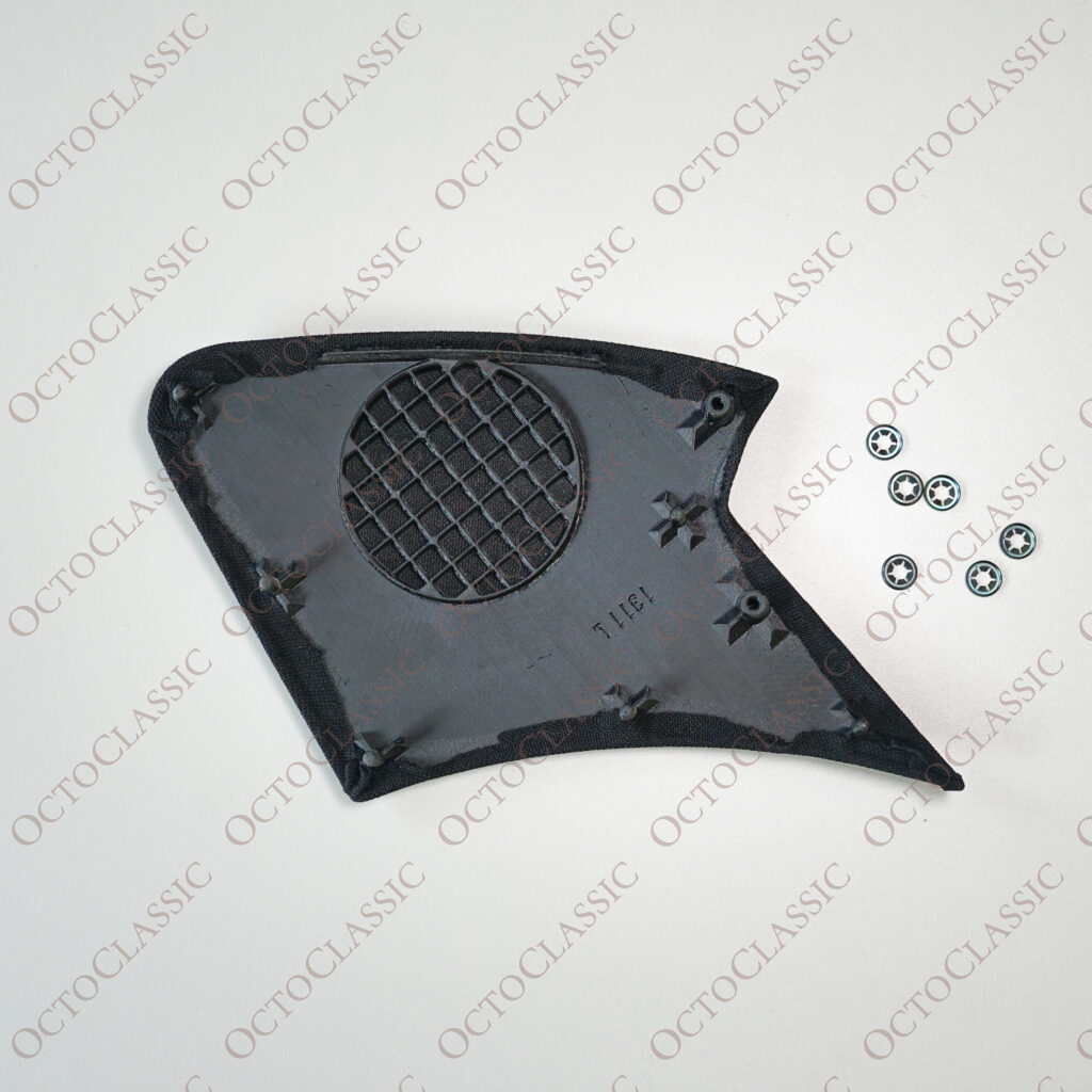 Mercedes R129 Górna osłona głośnika w drzwiach lewa lub prawa czarna z siatką A1297273588 / A1297273688 Mercedes R129 Górna osłona głośnika w drzwiach lewa lub prawa czarna z siatką A1297273588 / A1297273688