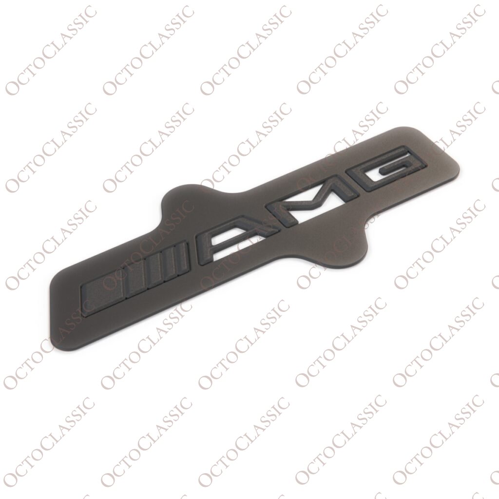 Copertura motore Mercedes W202 M104 C36 con logo AMG, color avorio o nero, codice HWA1041500375 Copertura motore Mercedes W202 M104 C36 con logo AMG, color avorio o nero, codice HWA1041500375