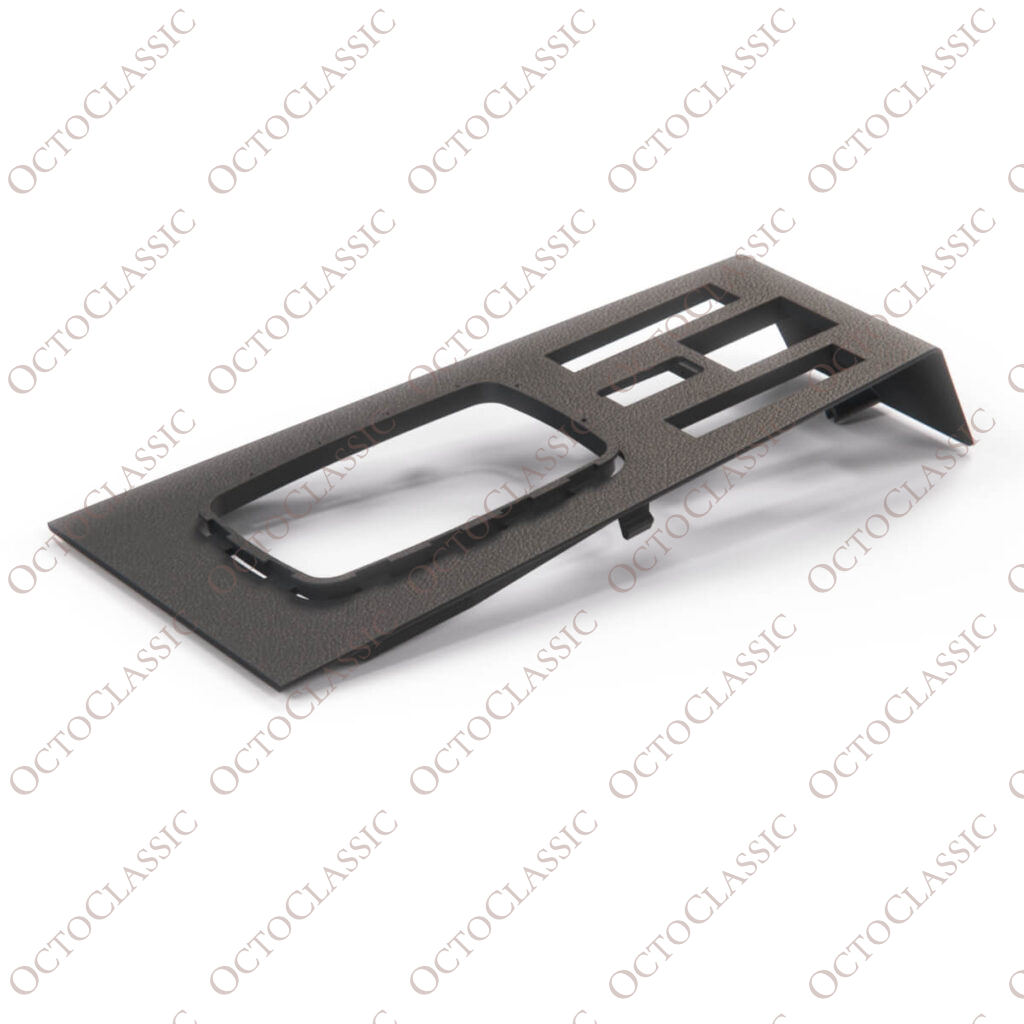 Mercedes W123 Center Console Trim Black Gear Box Due versioni A1236837736 / A1236831508 Mercedes W123 Center Console Trim Black Gear Box Due versioni A1236837736 / A1236831508