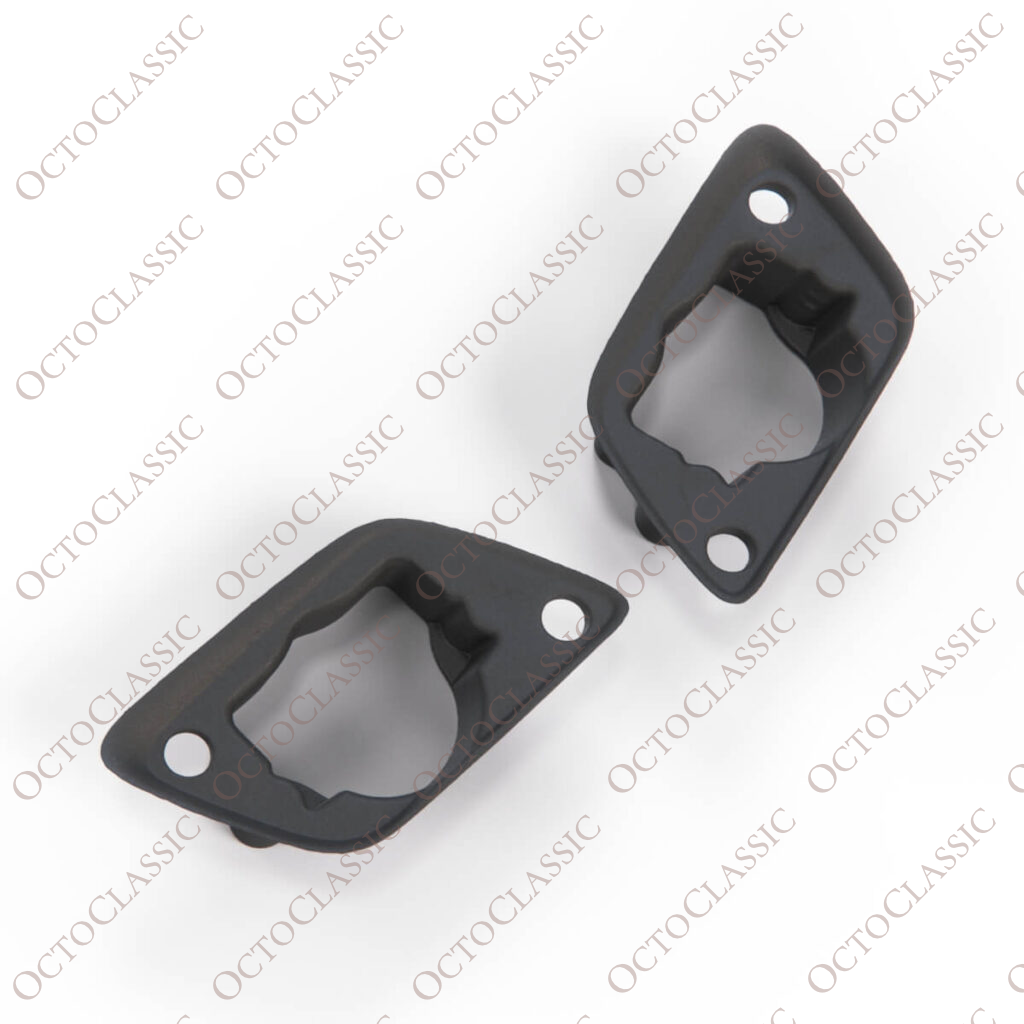 Audi RS6 C5 Boccole guida lavafari Sinistra e Destra Nere 4B3807787 / 4B3807788 Audi RS6 C5 Boccole guida lavafari Sinistra e Destra Nere 4B3807787 / 4B3807788