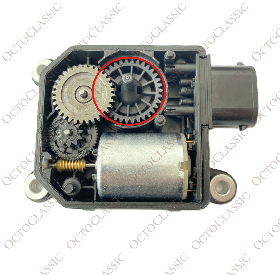 Alfa Romeo Spider Type 939 Motore per Tetto a Scorrimento di Ricambio 71747615 Alfa Romeo Spider Type 939 Motore per Tetto a Scorrimento di Ricambio 71747615