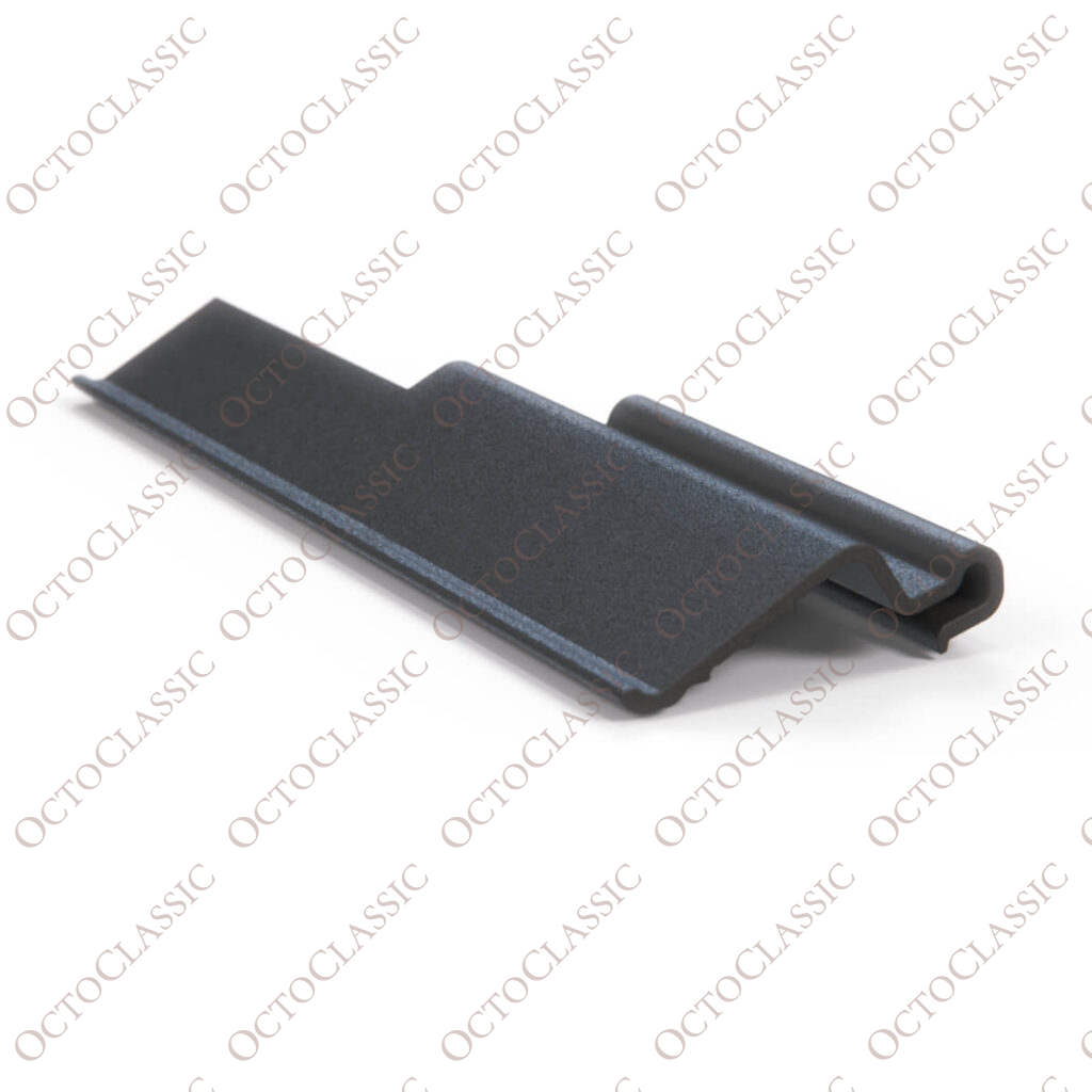 Lancia Delta HF Integrale EVO Motorraum Kabelabdeckung links oder rechts schwarz 82426592 / 82426591 Lancia Delta HF Integrale EVO Motorraum Kabelabdeckung links oder rechts schwarz 82426592 / 82426591