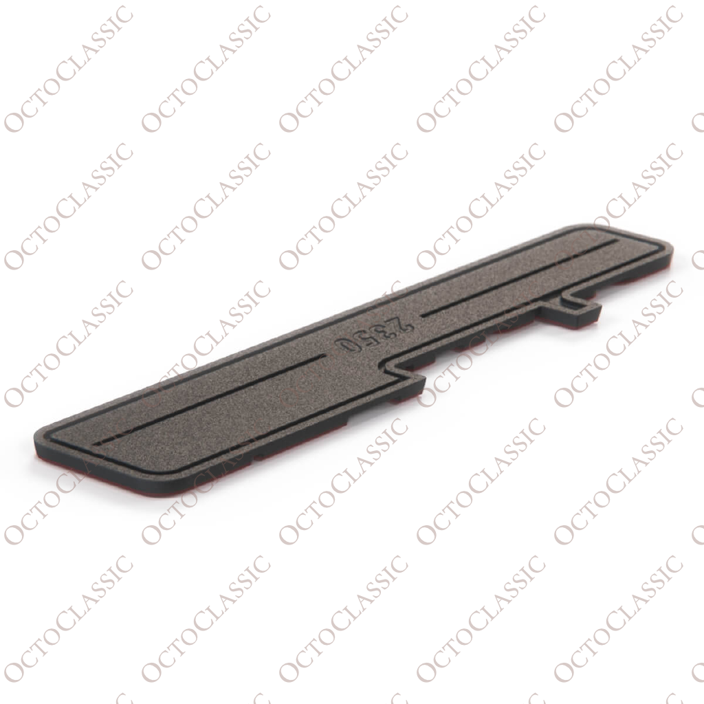 Renault 5 GT Turbo Logo-Plakette Schwarz / Rot 7700766774 Renault 5 GT Turbo Logo-Plakette Schwarz / Rot 7700766774