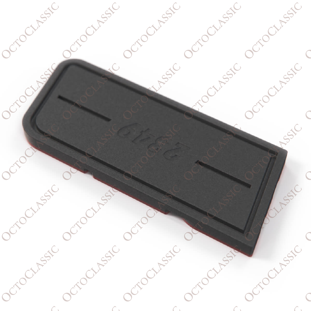 Insignia Renault 5 GTE Logo Negro / Rojo 7700778529 Insignia Renault 5 GTE Logo Negro / Rojo 7700778529