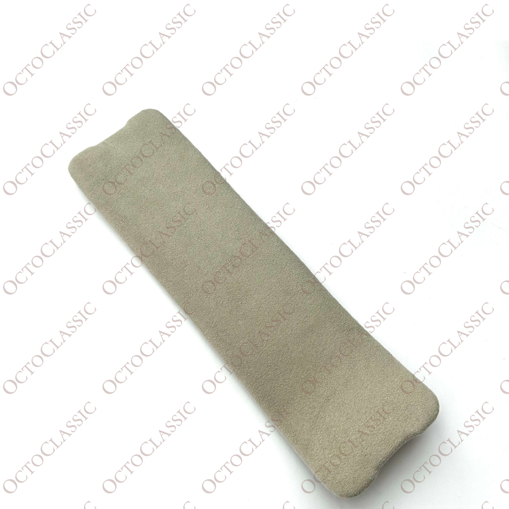 Osłona skrzynki bezpieczników Mercedes W215 z tyłu pod siedzeniem Cremebeige A2156840018 A2156802939 Osłona skrzynki bezpieczników Mercedes W215 z tyłu pod siedzeniem Cremebeige A2156840018 A2156802939