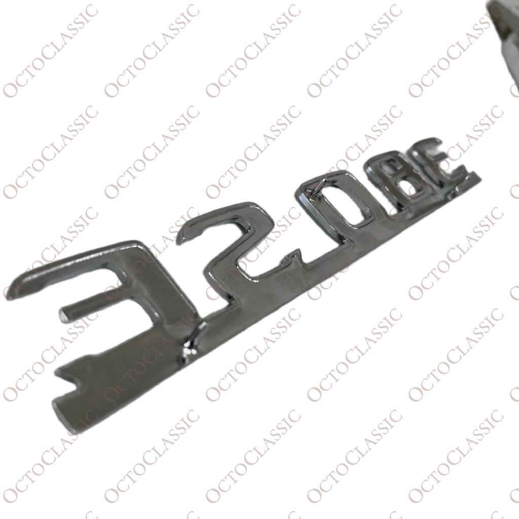 Mercedes W126 380SE Kofferraum-Emblem A1268170315 Mercedes W126 380SE Kofferraum-Emblem A1268170315