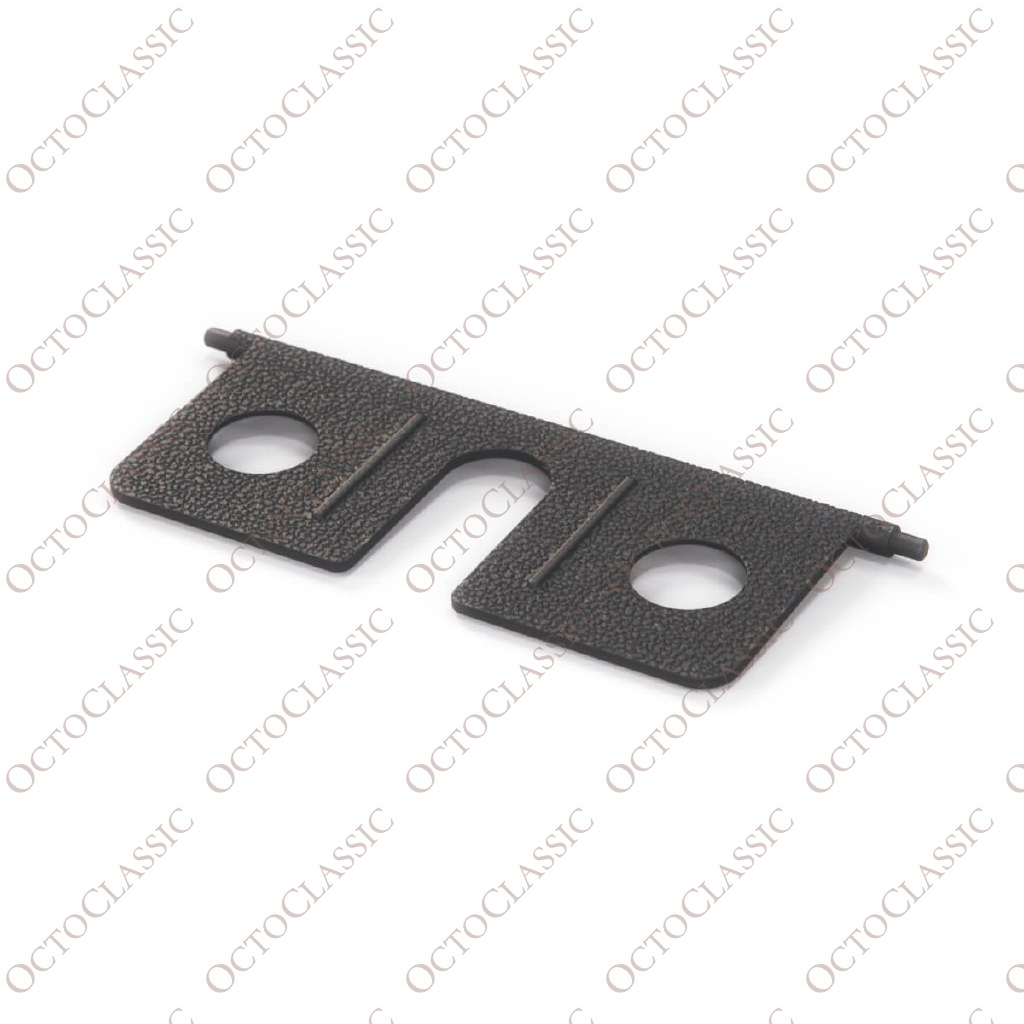 Alfa Romeo Brera Tailgate Lock Flap Cover Lid Black 71746408 / 156066778 Alfa Romeo Brera Tailgate Lock Flap Cover Lid Black 71746408 / 156066778