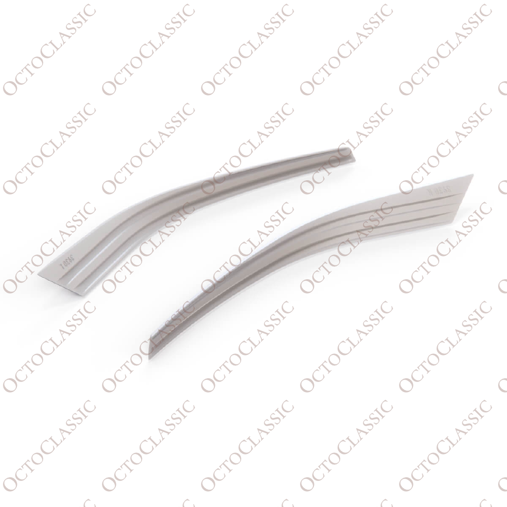 BMW Z4 E85 / E86: Molduras rectas para el «arcén» de los faros «Bad Look», en negro / imprimadas BMW Z4 E85 / E86: Molduras rectas para el «arcén» de los faros «Bad Look», en negro / imprimadas