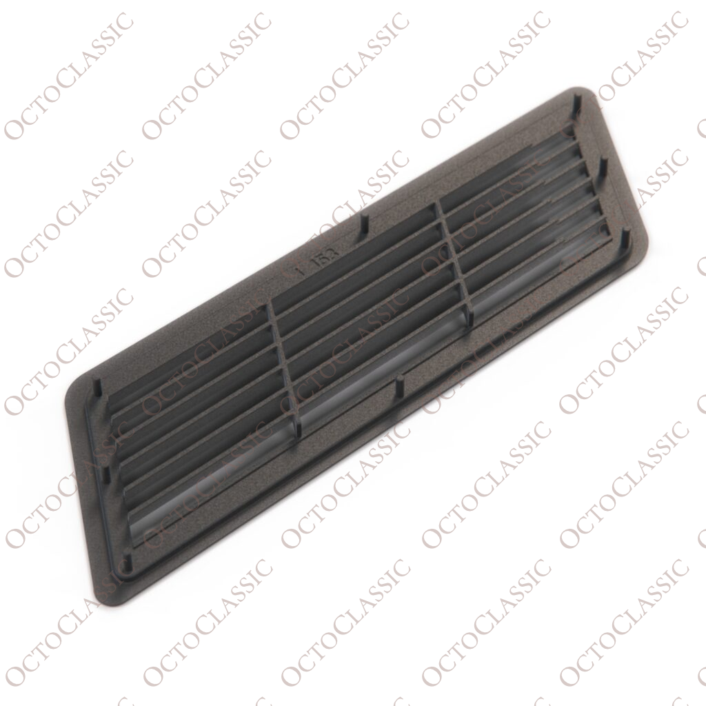 Range Rover Classic Exterior Rear D pillar trim panel left or right RTC6698 Or RTC6699 (Air vent extractor) Range Rover Classic Exterior Rear D pillar trim panel left or right RTC6698 Or RTC6699 (Air vent extractor)